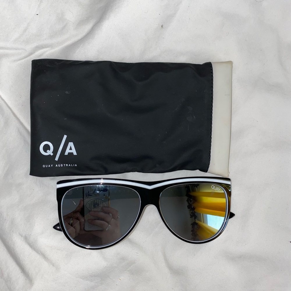 Quay Australia Mirror glasses